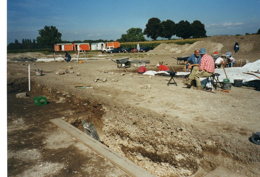 2001-Oed.-F.2-5a.jpg