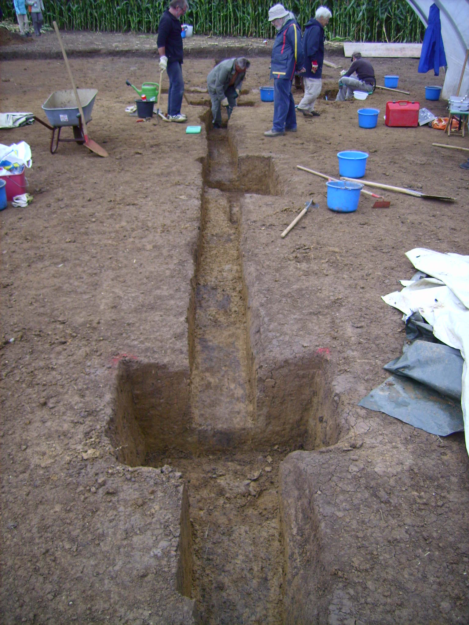 05-.-R._2010-09.jpg